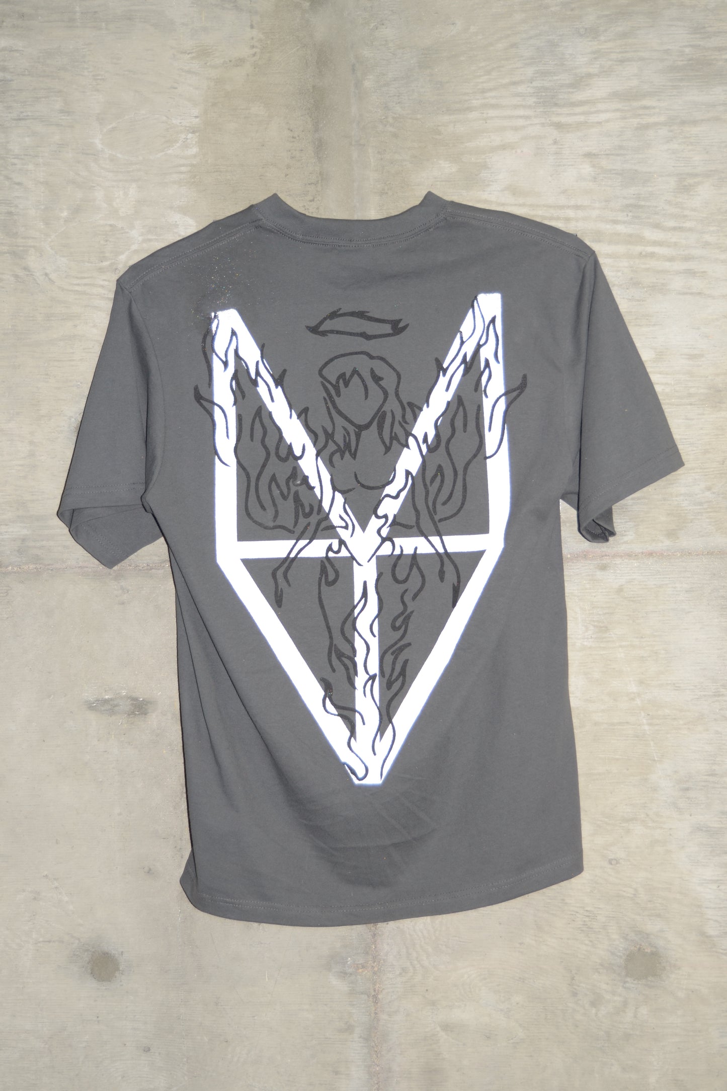Motive Angel Reflective Tee
